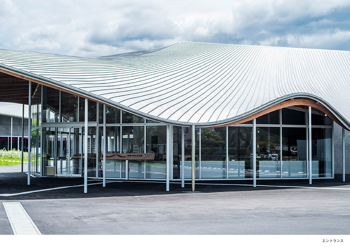 八代市民俗伝統芸能伝承館（お祭りでんでん館）サイン計画