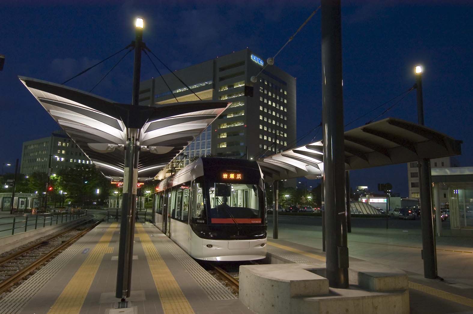 宮沢功氏のサインデザインに関する活動と功績に対して